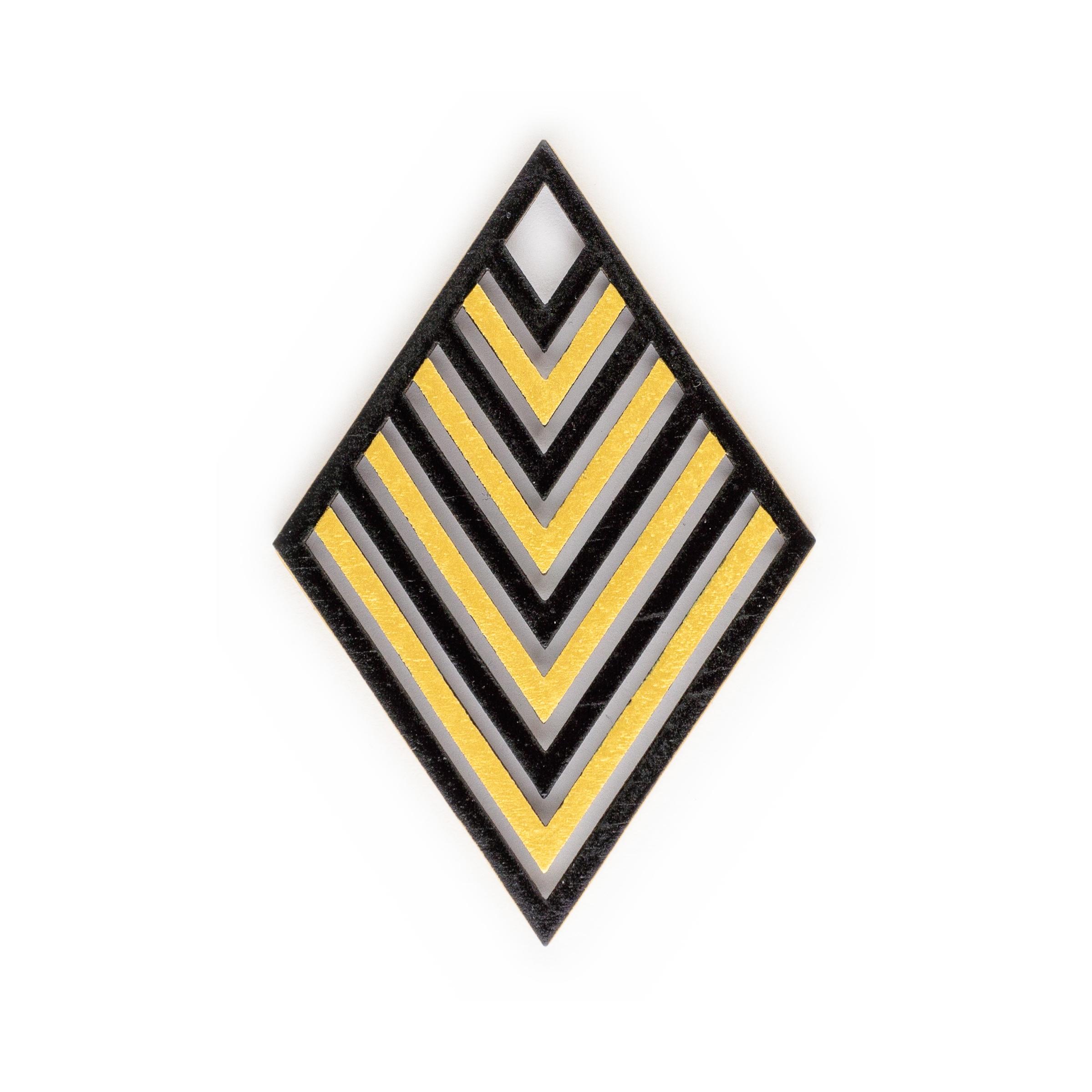 Layered Diamond Cutout - Zlatá